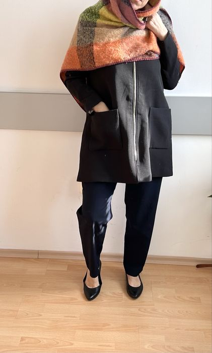 Ново елегантно черно палте H&M