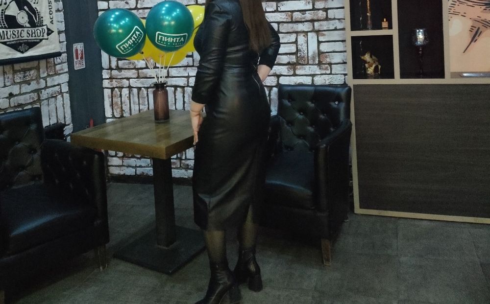 Платье ЭКО кожа чёрное