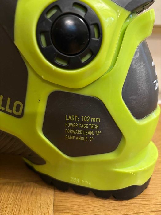 Ски обувки Dalbello DS 100