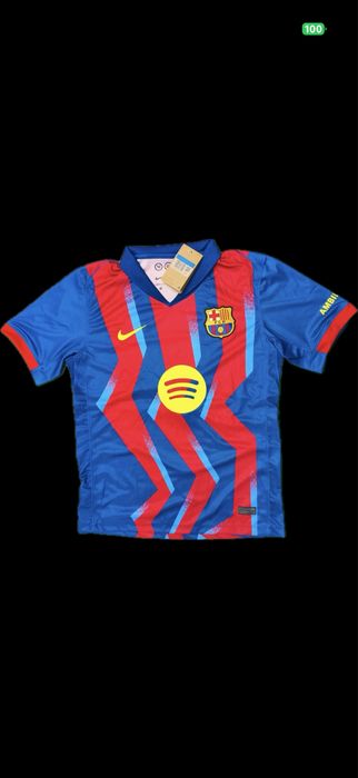 Tricou Raphinia barcelona