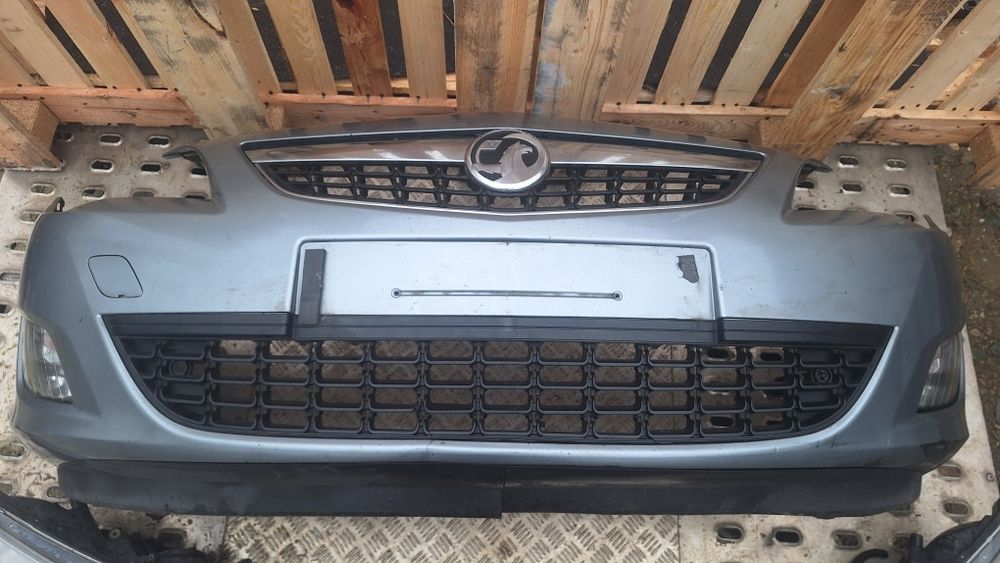 Bara fata opel astra j faruri triple proiectoare