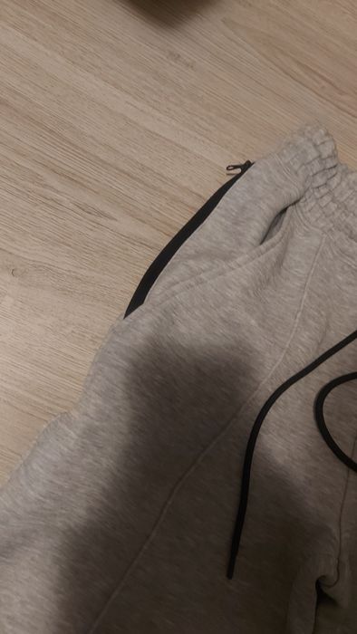 Nike XS tech fleece анцуг дамски