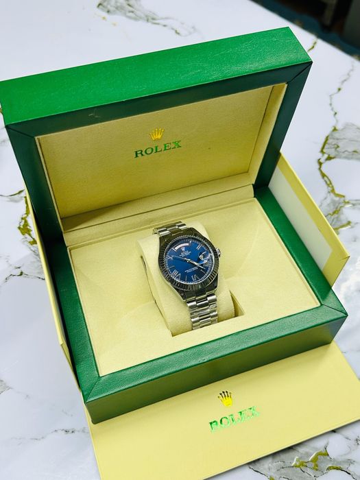 Кварцевые часы Rolex