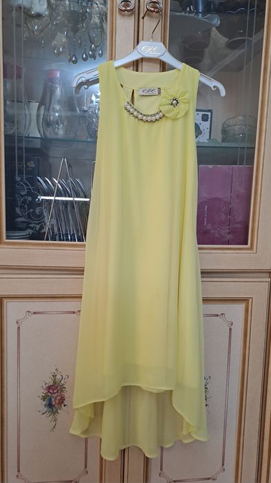 Продается платье