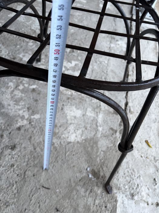 Scaune metalice spre vanzare