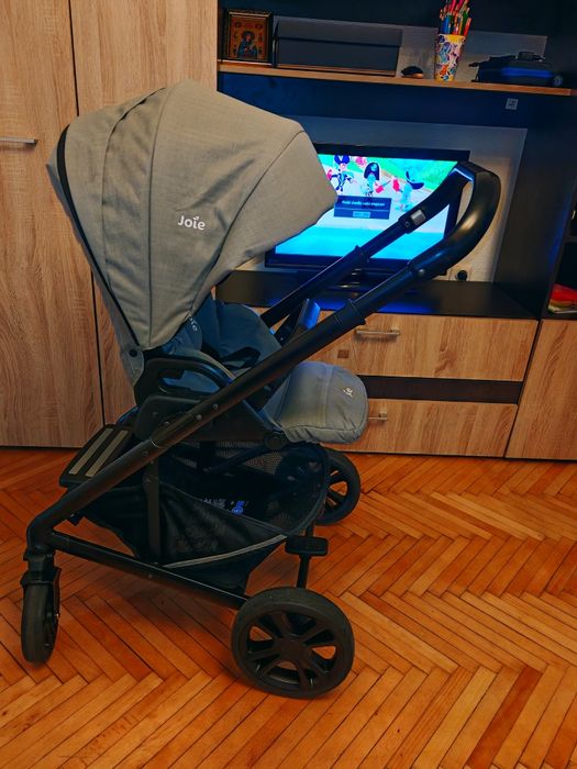 Carucior Joie Chrome Pebble