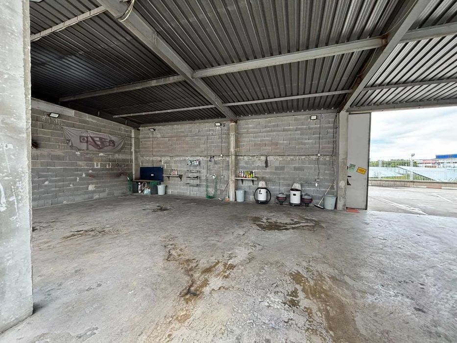 Дава се под наем Промишлена сграда в Стара Загора, Център - 600 кв.м за 1020 € - Снимка #3