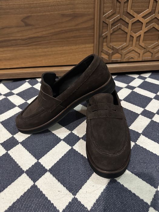 Продам замшевые лоферы