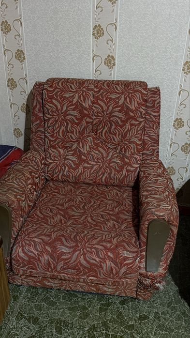 Кресло 2 шт продам