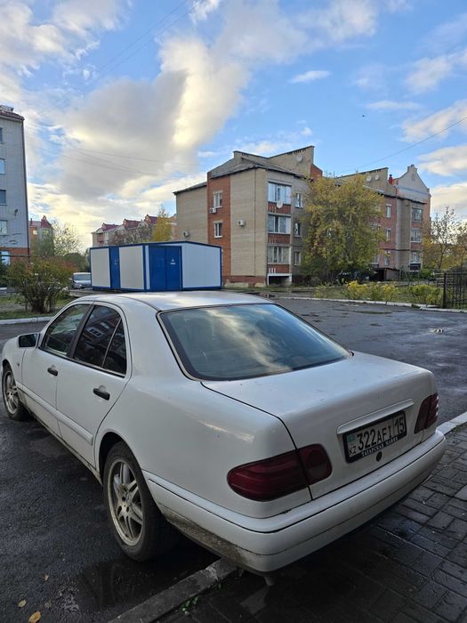 Продам Мерседес 210 срочно