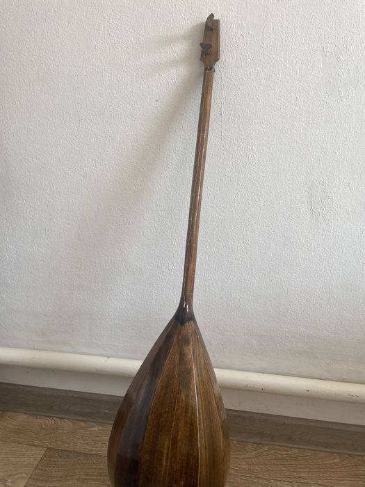 Продам домбру идеальная для новичка