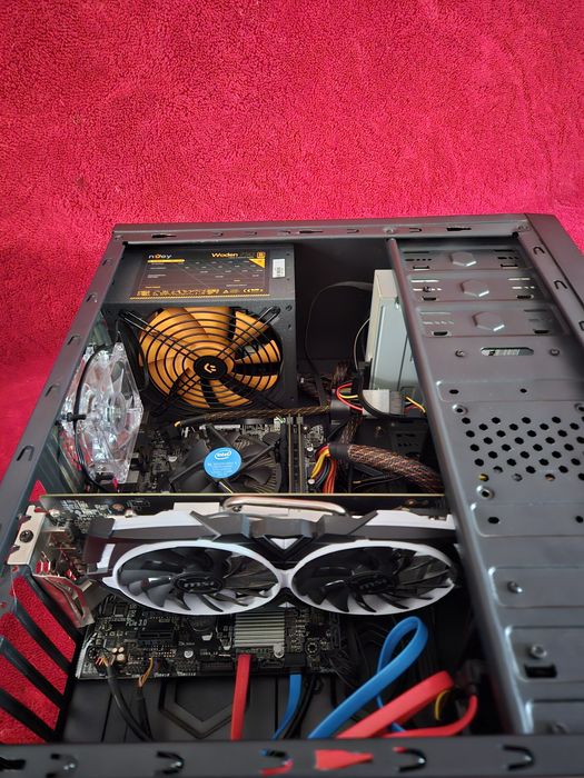 Vând unitate Pc DDR3 sau DDR4 2 bucăți