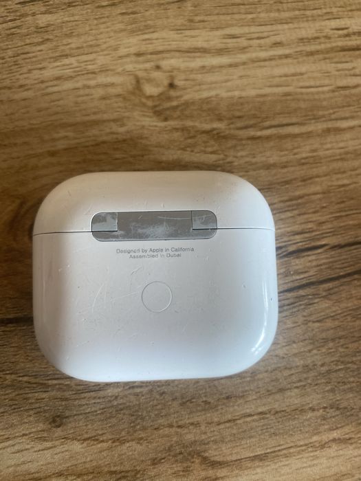 Аирподсы 3 серии