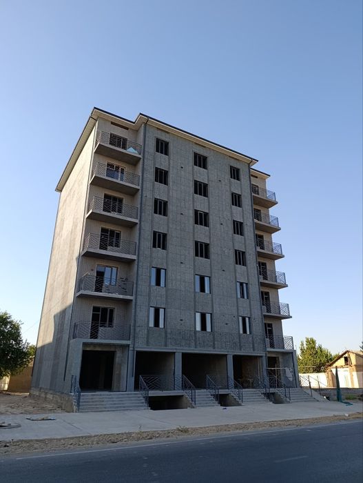 Kvartira sotiladi 2 xonali 95kv.m