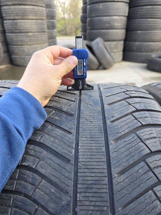 Anvelope de iarna 265-45r19 si 295-40r19 Michelin