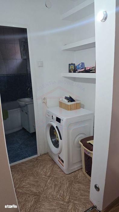 Apartament Cu 3 Camere De Vânzare – Micro 17