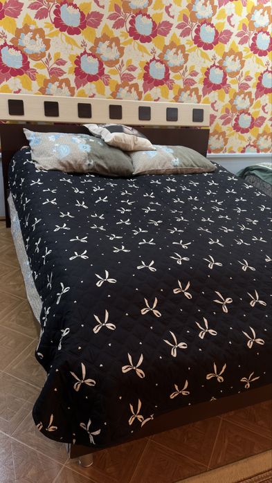 Спальний гарнитур