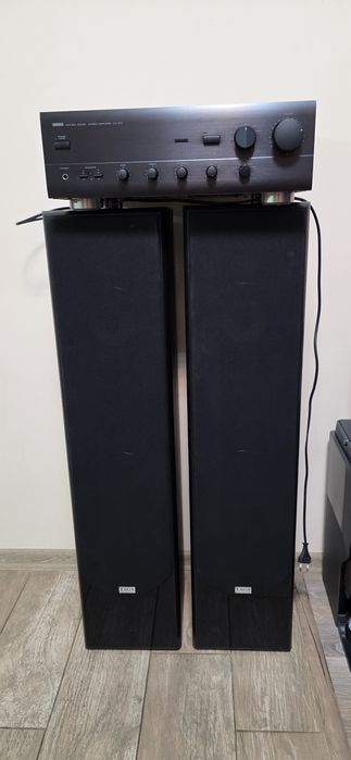 Тонколони TAGA с усилвател YAMAHA  и  RADIOTEHNIKA S-30  с усилв. JVC