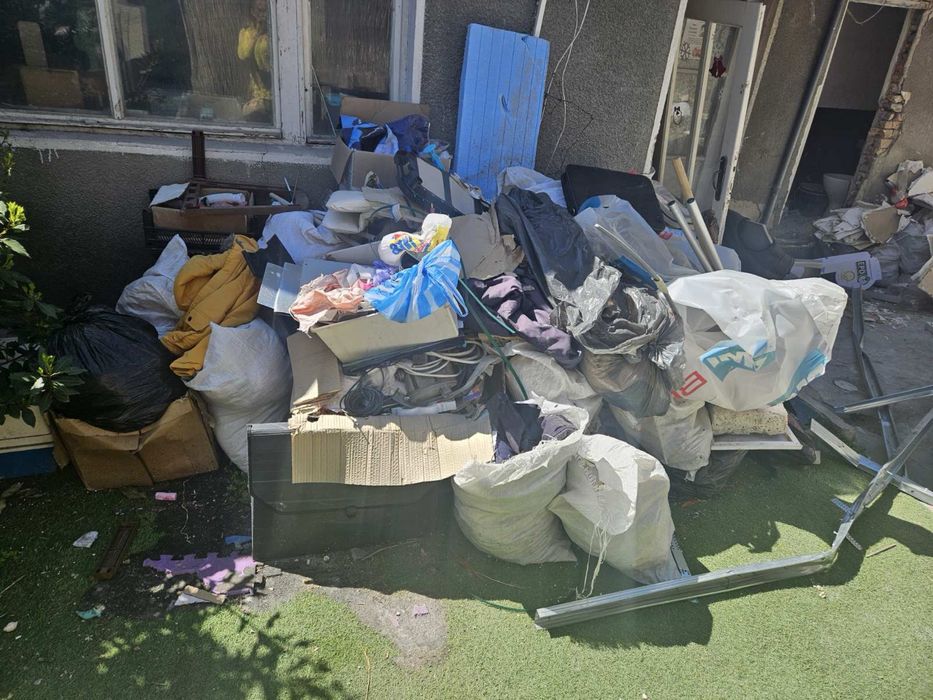 Транспортни услуги с самосвал(ХАМАЛСКИ УСЛУГИ)КЪРТИ,ЧИСТИ,ИЗВОЗВА