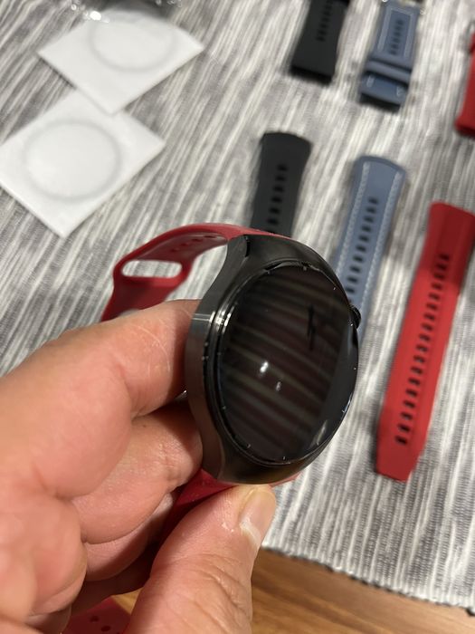 Huawei Watch 5 в гаранция до 22.08.2027
