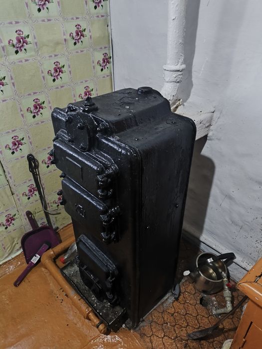 Продам печь водяного отопления