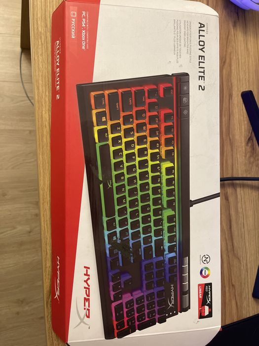 Подам клавиатуру HyperX