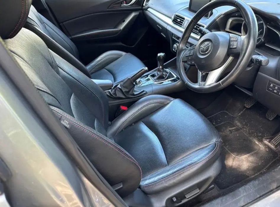 Dezmembrez Mazda 3 2.2 skyactiv 150/175 cp 2013-2017