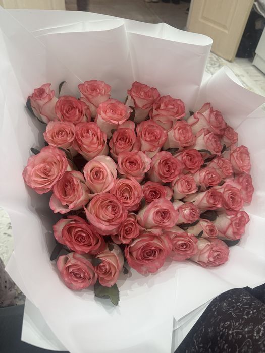 Продам цветы свежие метровые