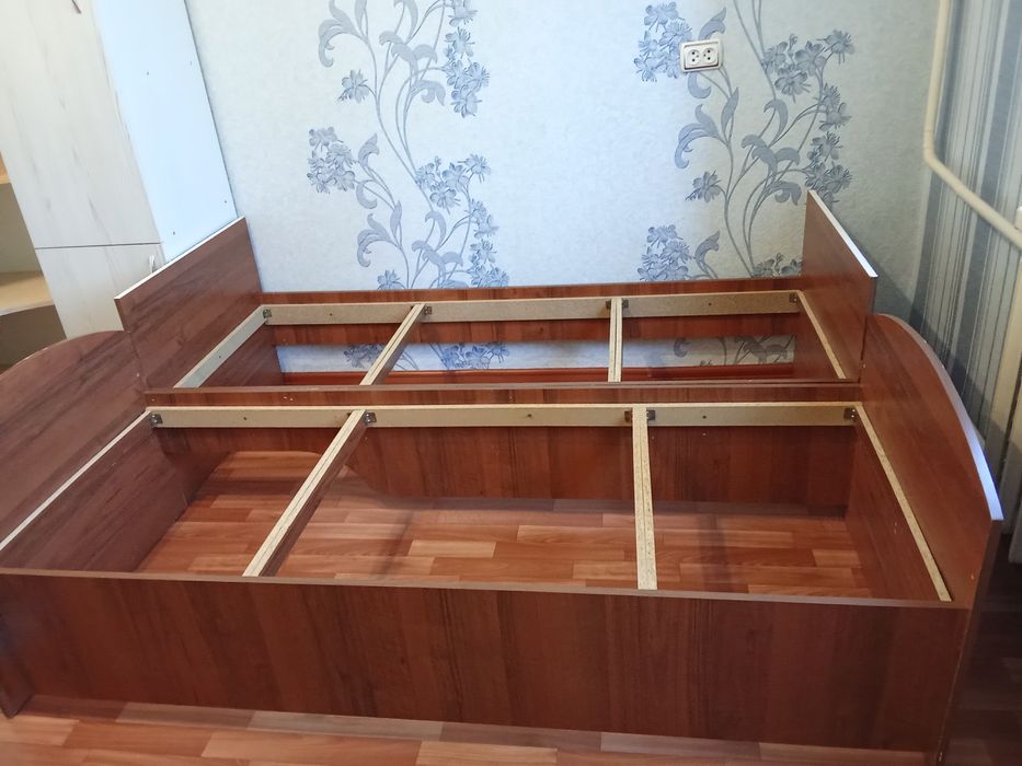 Балалар кроваты сатылады