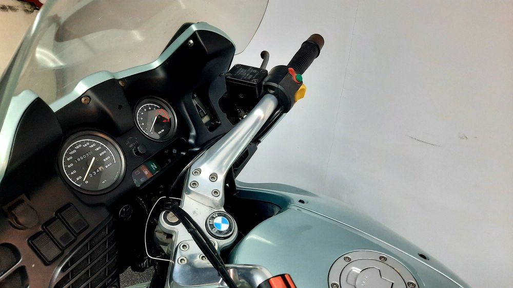 Motocicleta BMW R 1100 RT