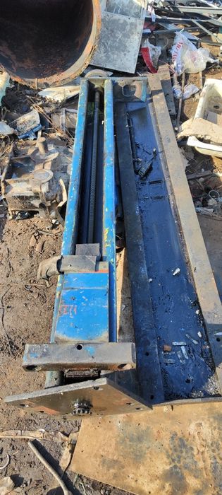 Padyomink sotiladi srochni ishlab turgan