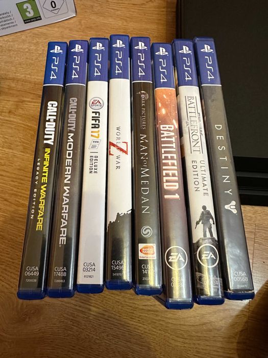 PlayStation 4 PRO 1TB, джойстик, оригинална опаковка и 8 игри