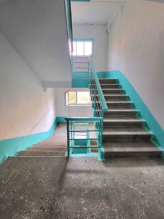 1-комнатная кв.ул.пл. в районе ЖДвокзала