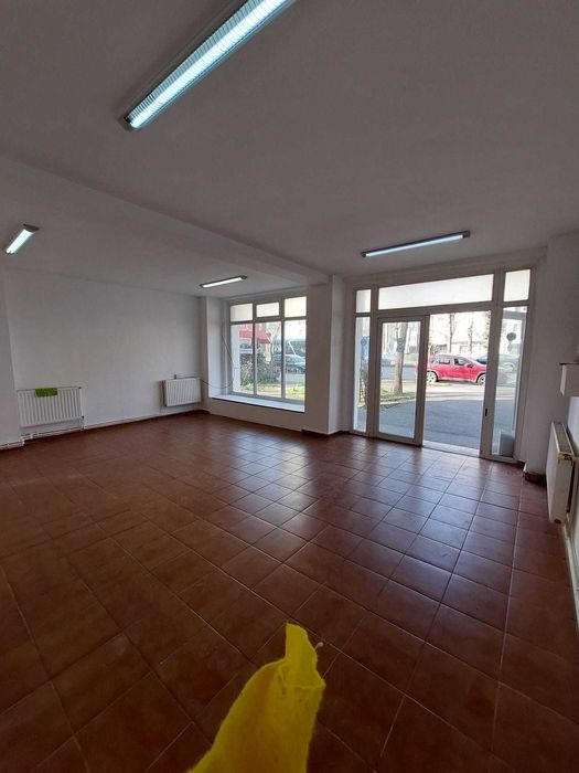 Proprietar Inchiriez spatiu comercial Blvd. Dorobantilor Nr 50bis