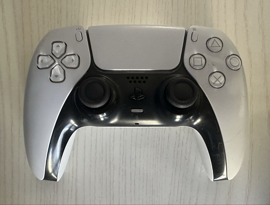PlayStation 5 Slim 1 TB с дисководом и 2 Dualsense