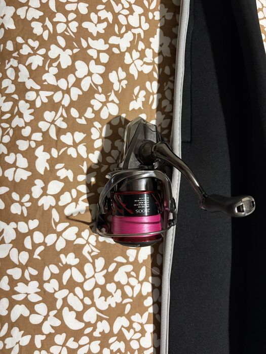 Shimano Stradic CI4+ 2500 – обслужена, с ъпгрейд лагери