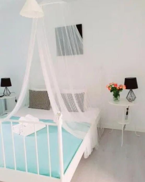 Camere, Cazare COSTINESTI