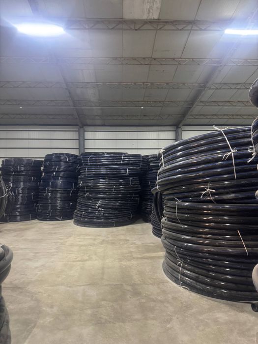 Рулон ПВХ труба канализация. Водопровод