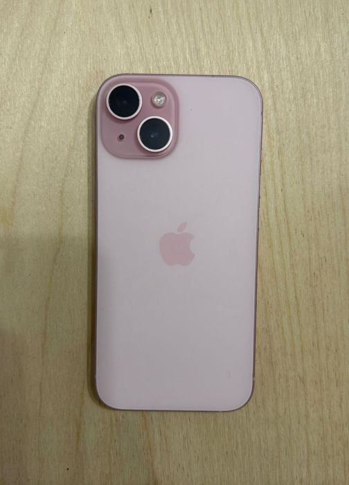 iPhone 15 128gb в хорошем состоянии