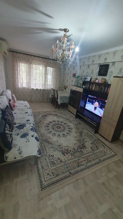 Продаётся 3 комнатная квартира