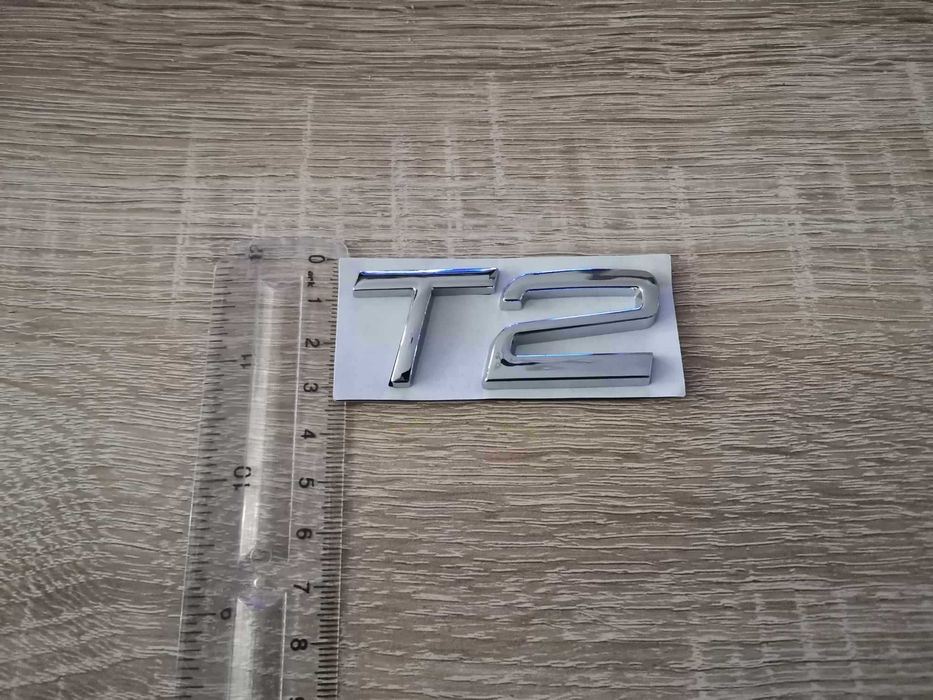 сребристи емблеми Волво Volvo T2