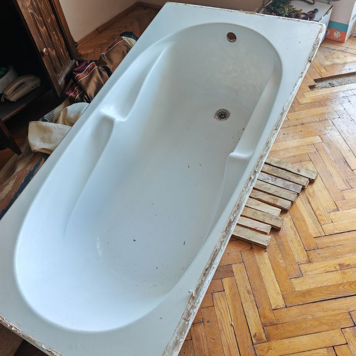 Vând cadă de baie fibra 150 cm