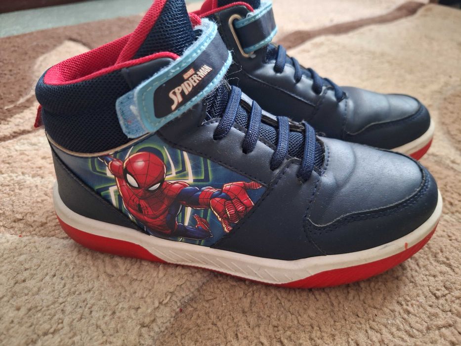 Зимни боти за момче 32 н. - 25 лв