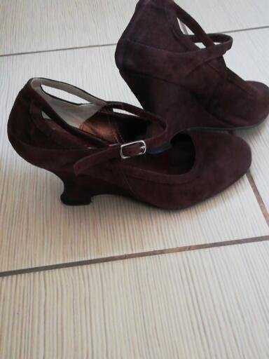 pantofi piele intoarsa culoarea maro