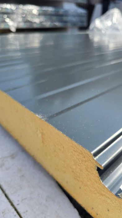 Panouri Sandwich Termoizolante | Construcții Modulare, Containere Hale