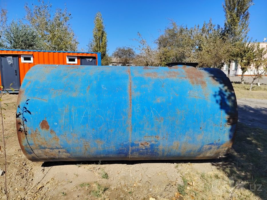 5 tonnalik bochka temir sotiladi