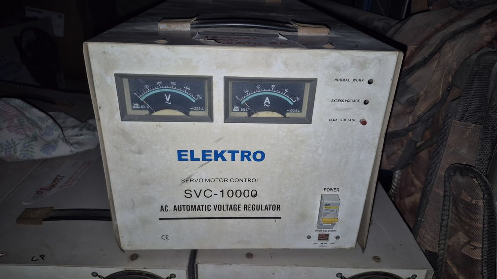 Продам надёжный механический стабилизатор напряжения Electro 10000 кВт