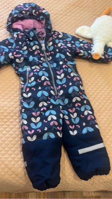 Продам куртки 98 растовка