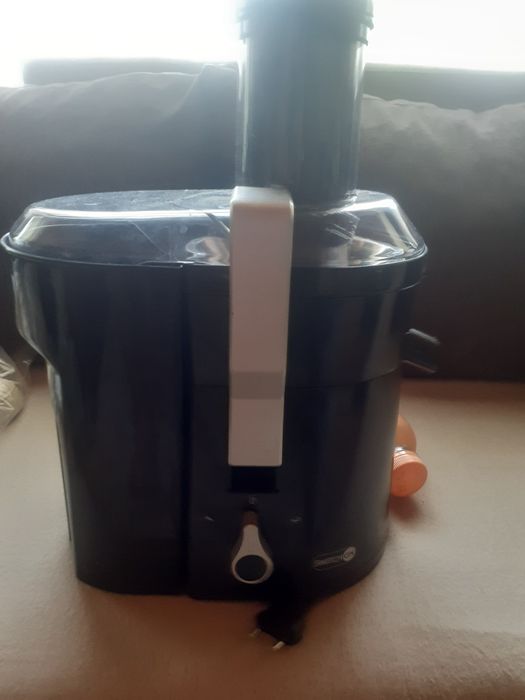 Storcător fructe  aproape Nou