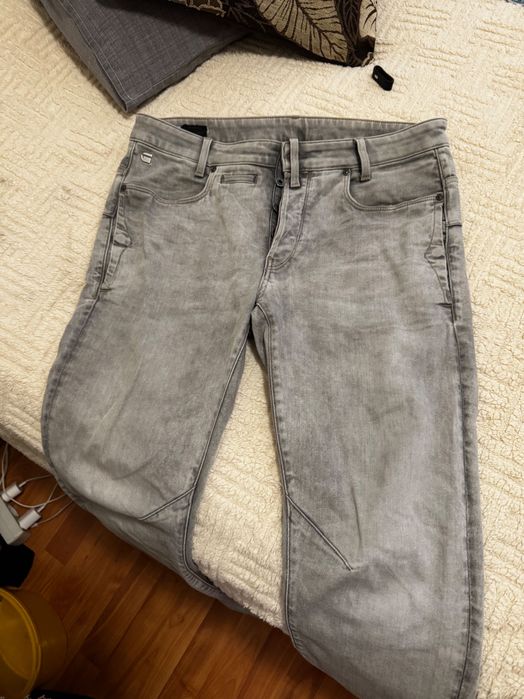 Продавам дънки втора употреба